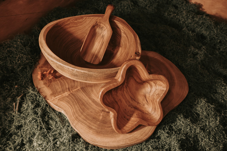 Natural teak bowl