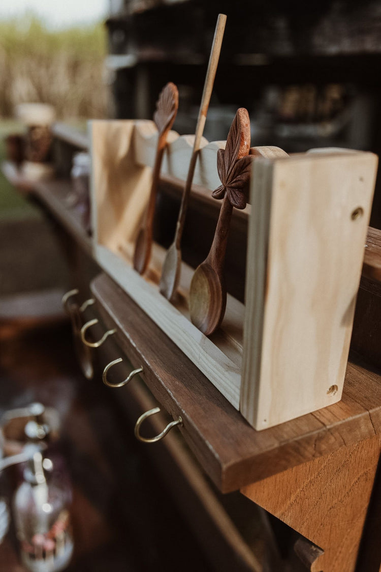 Potion spoon stand