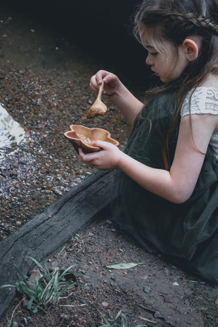 Wooden star bowl