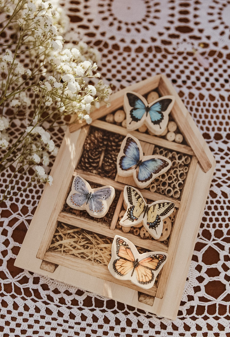 Bug Home & Butterfly Set | Nature inspired Small World Play