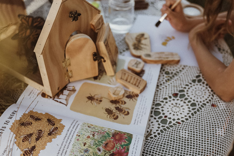Wooden Bee Keeper Block Set | Bees, Beehive & Honeycomb