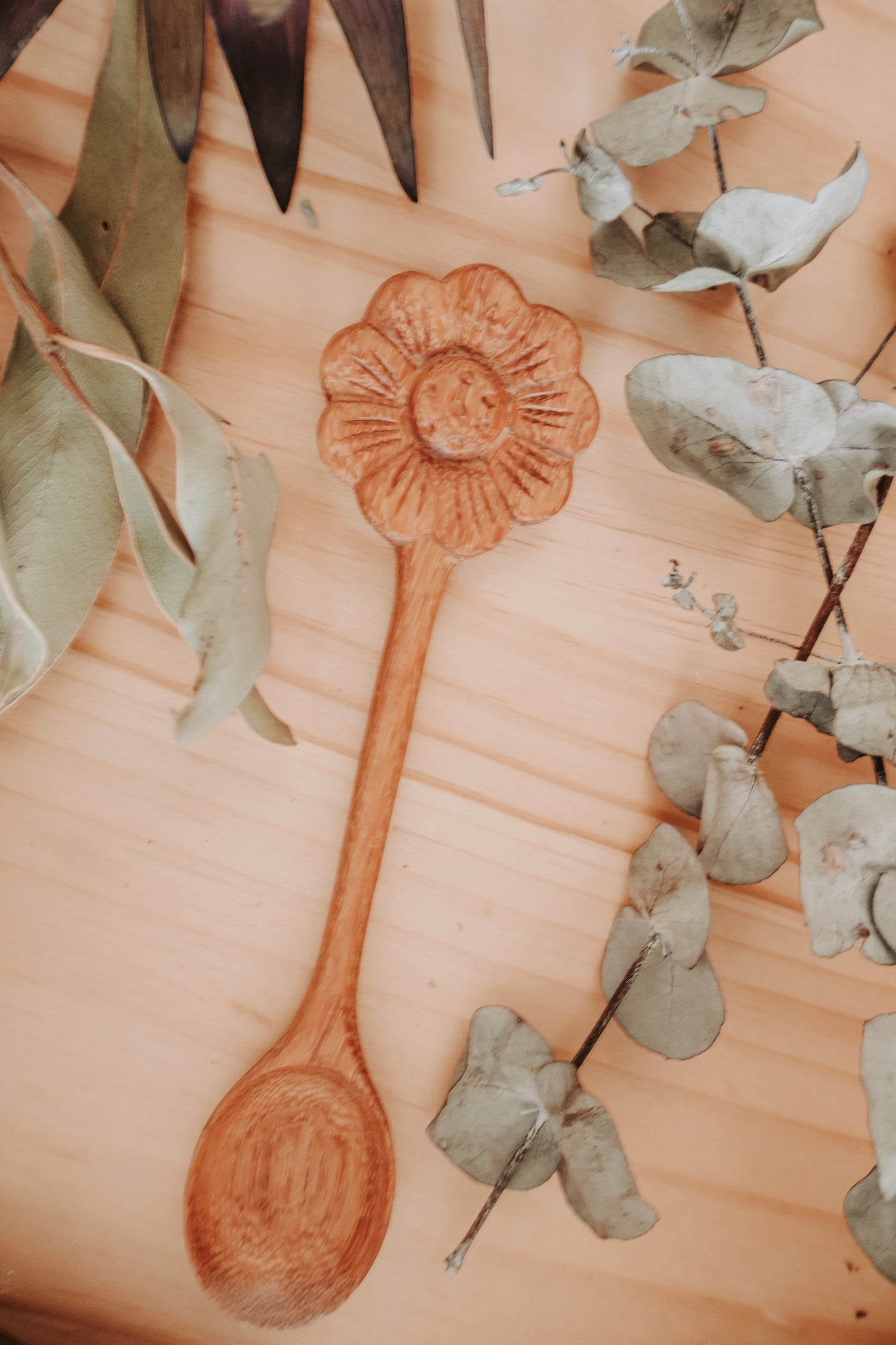 flower shape wooden spoon 